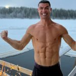 Ronaldo se skinuo na minus osam i pokazao mišiće